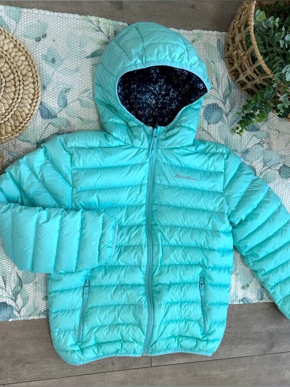 Eddie Bauer Girls Cirruslite Reversible Down Hooded Puffer Jacket Large